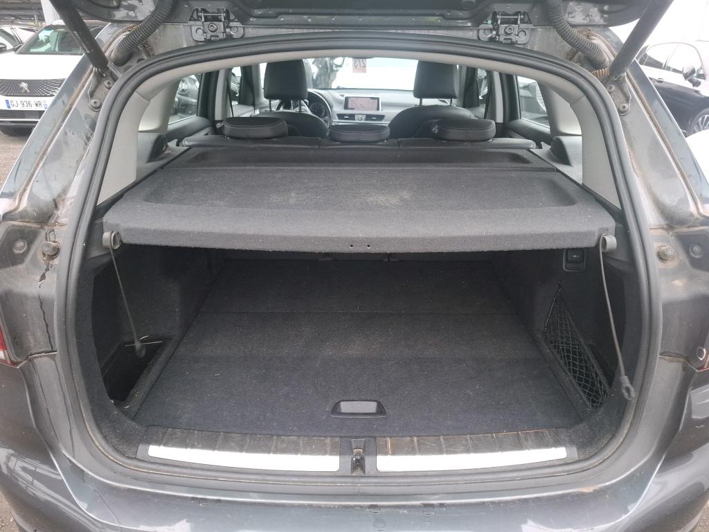 BMW X1 F48 LCI xDrive 20i 178 ch BVA8 xLine 2022