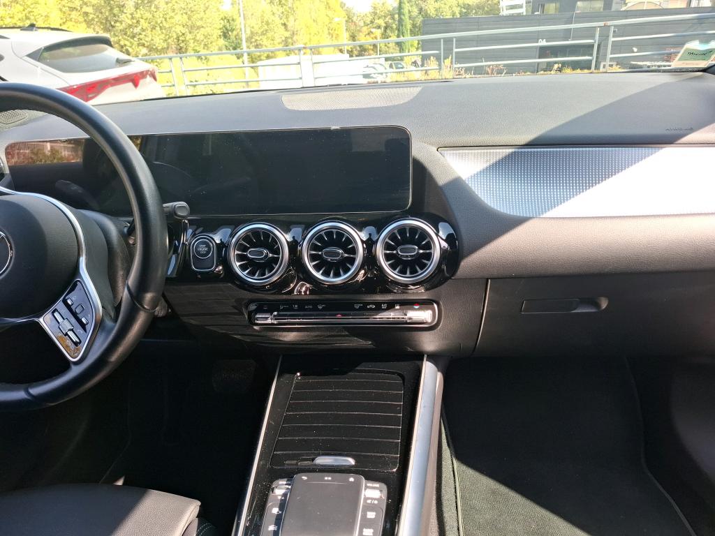 MERCEDES-BENZ MERCEDES GLA II 250 e 8G-DCT Progressive Line 2022