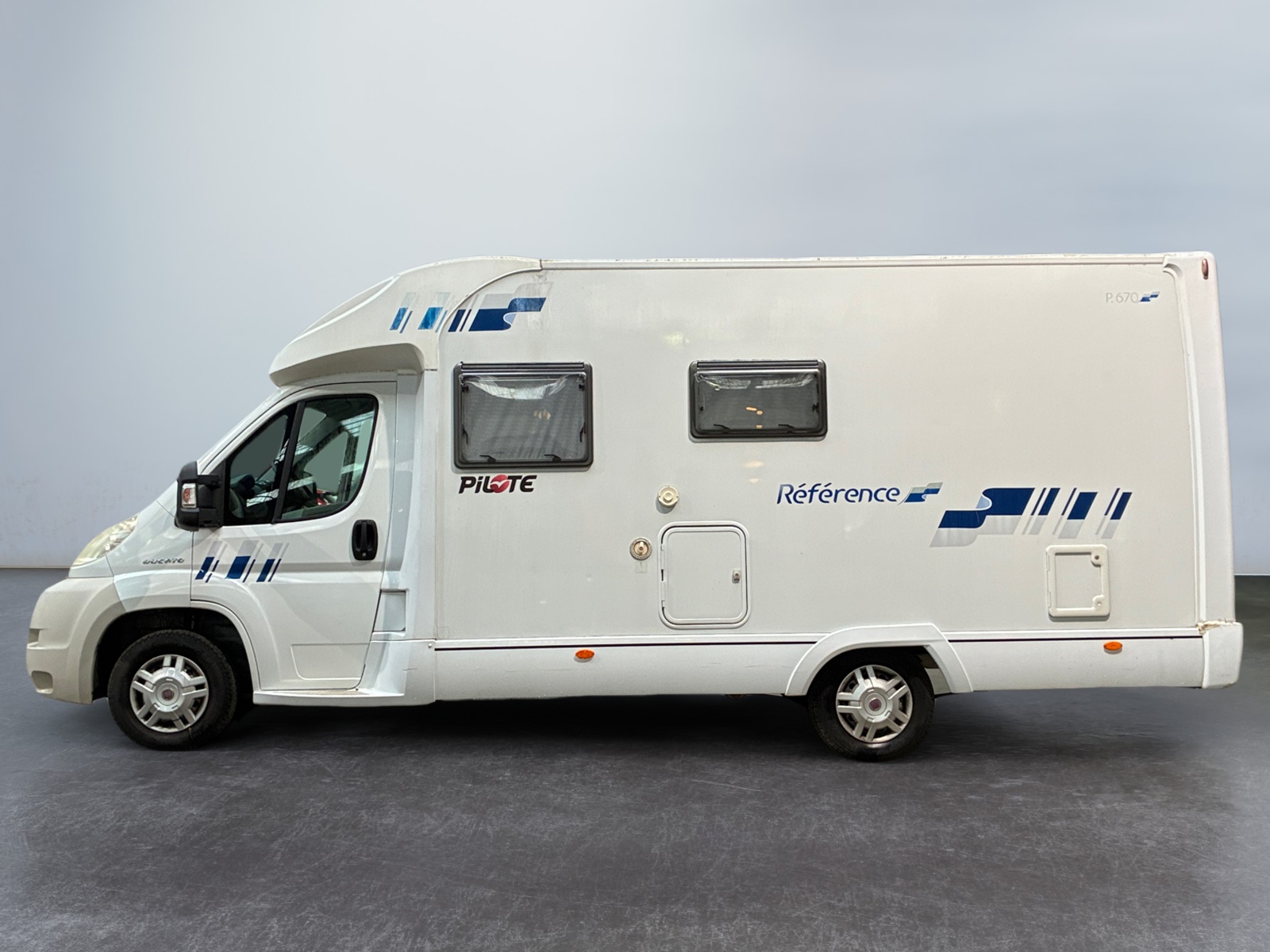 FIAT PILOTE P 670 TP REFERENCE DUCATO 35L 2L3 JTD 130 2011