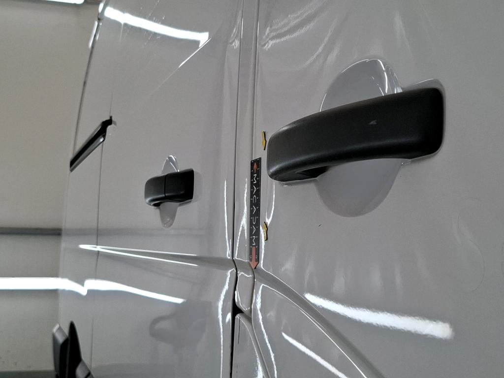 RENAULT MASTER FOURGON FGN TRAC F3500 L1H1 ENERGY DCI 150 GRAND CONFORT 2021