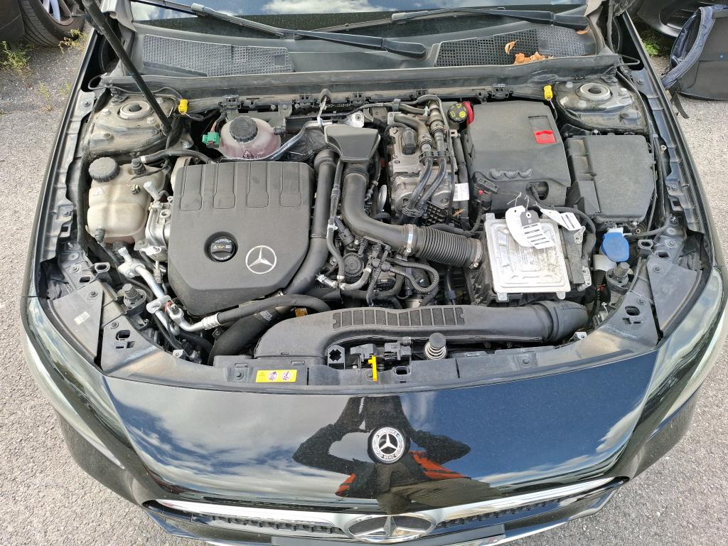 MERCEDES-BENZ MERCEDES CLASSE A 250 e 8G-DCT AMG Line 2022