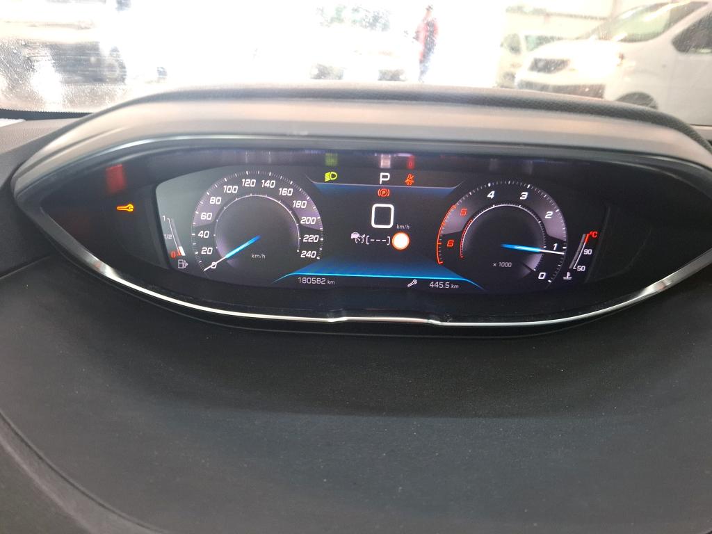 PEUGEOT 3008 BlueHDi 130ch S&S EAT8 Allure Pack 2021