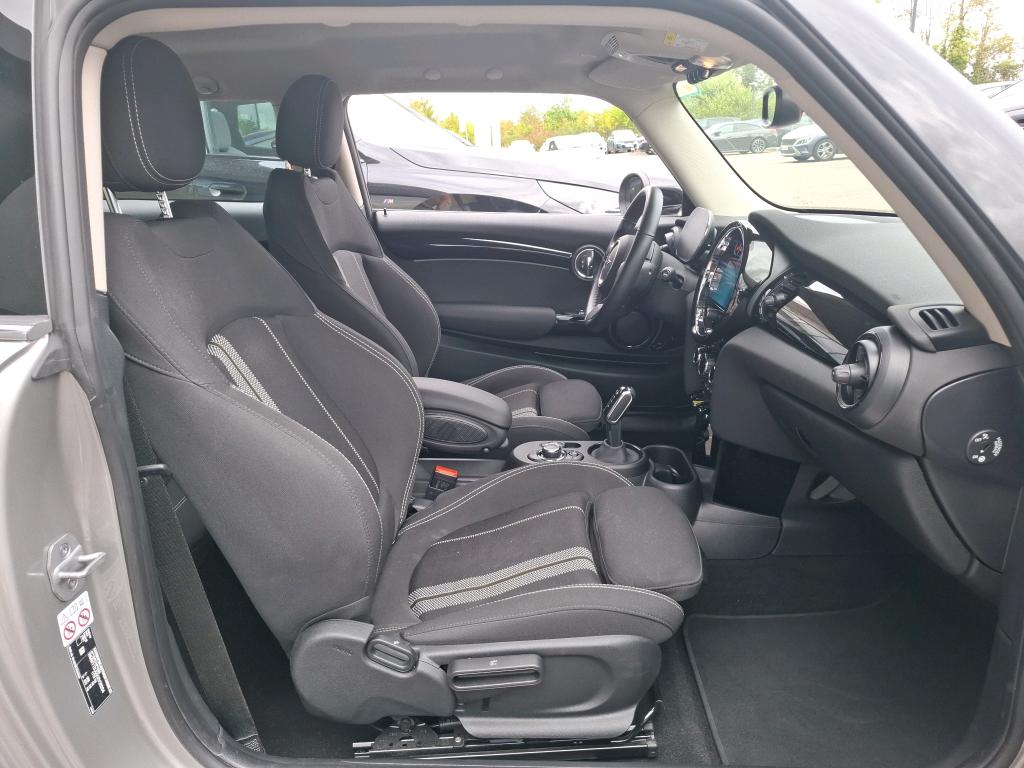 MINI HATCH 3 Portes Cooper SE 184 ch Edition Premium 2023