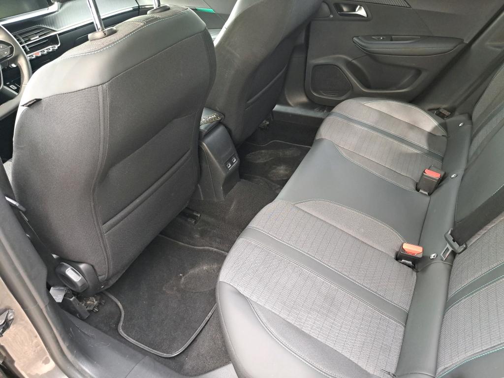 PEUGEOT 2008 BlueHDi 130 S&S EAT8 Allure Pack 2022