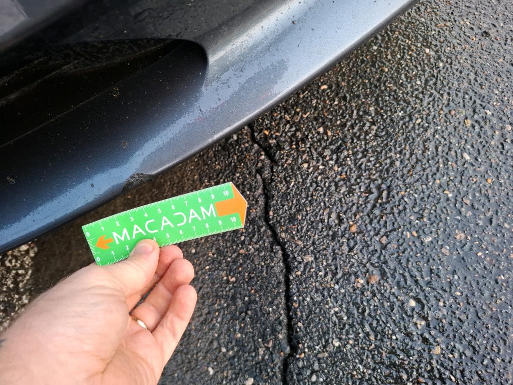 TESLA  2021