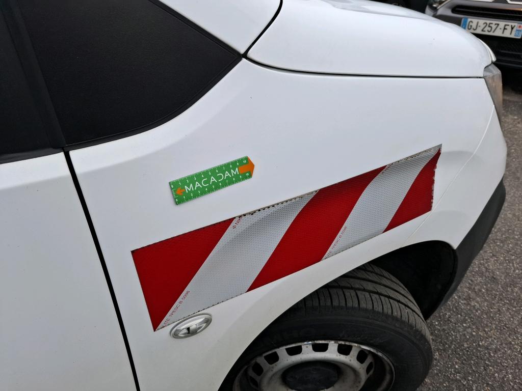 PEUGEOT PARTNER FOURGON STANDARD 650 KG BLUEHDI 100 S&S BVM5 PREMIUM 2021