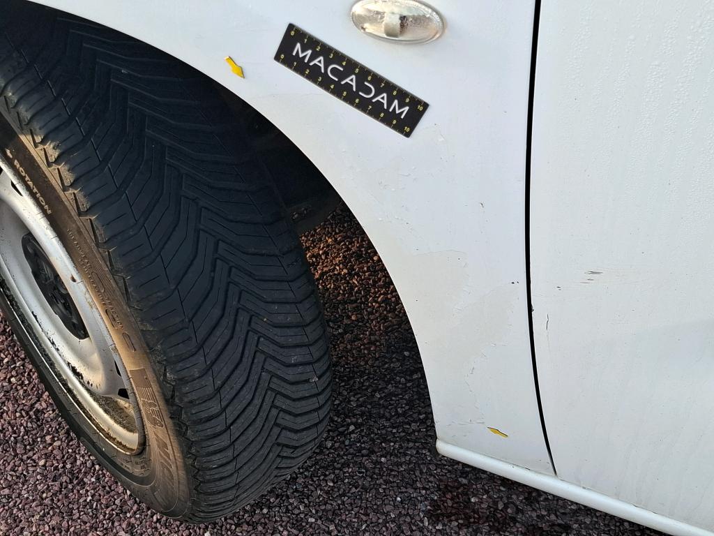 PEUGEOT PARTNER FOURGON STANDARD 650 KG BLUEHDI 100 S&S BVM5 PREMIUM 2021