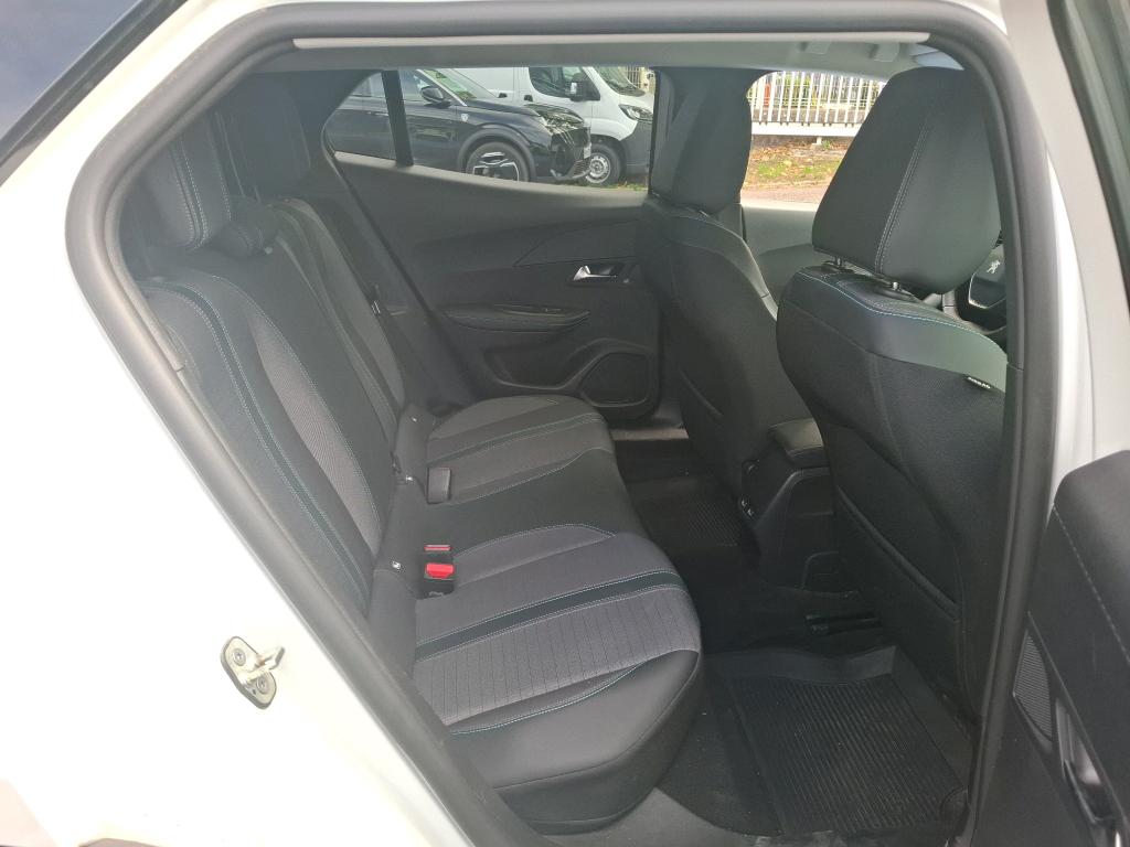 PEUGEOT 2008 Electrique 136 ch Allure 2022