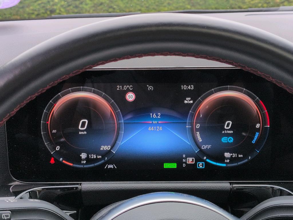 MERCEDES GLA II 250 e 8G-DCT AMG Line 2022