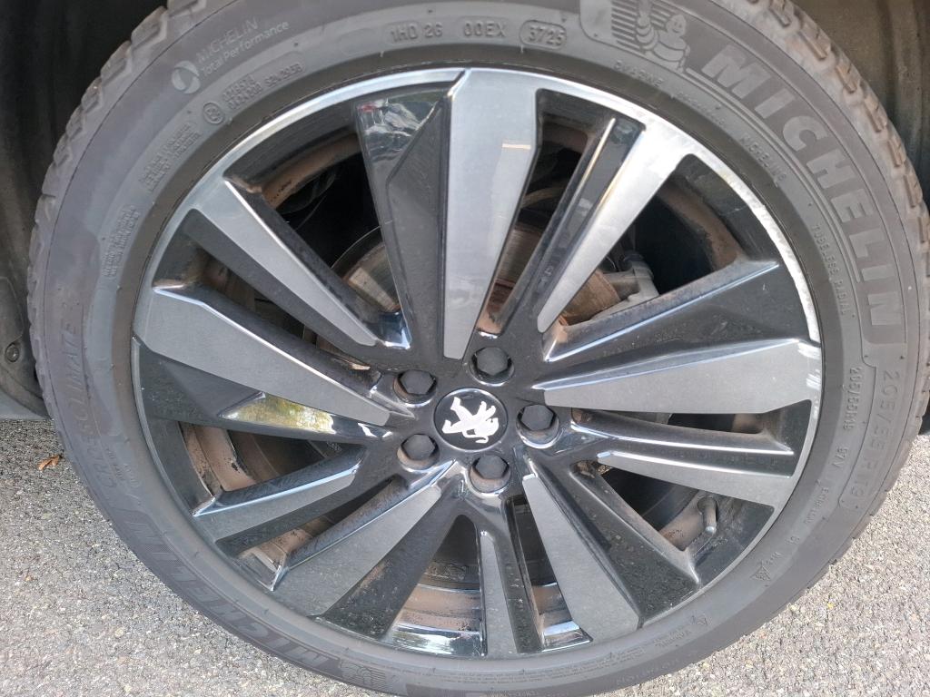 PEUGEOT 5008 PureTech 130ch S&S EAT8 GT 2023