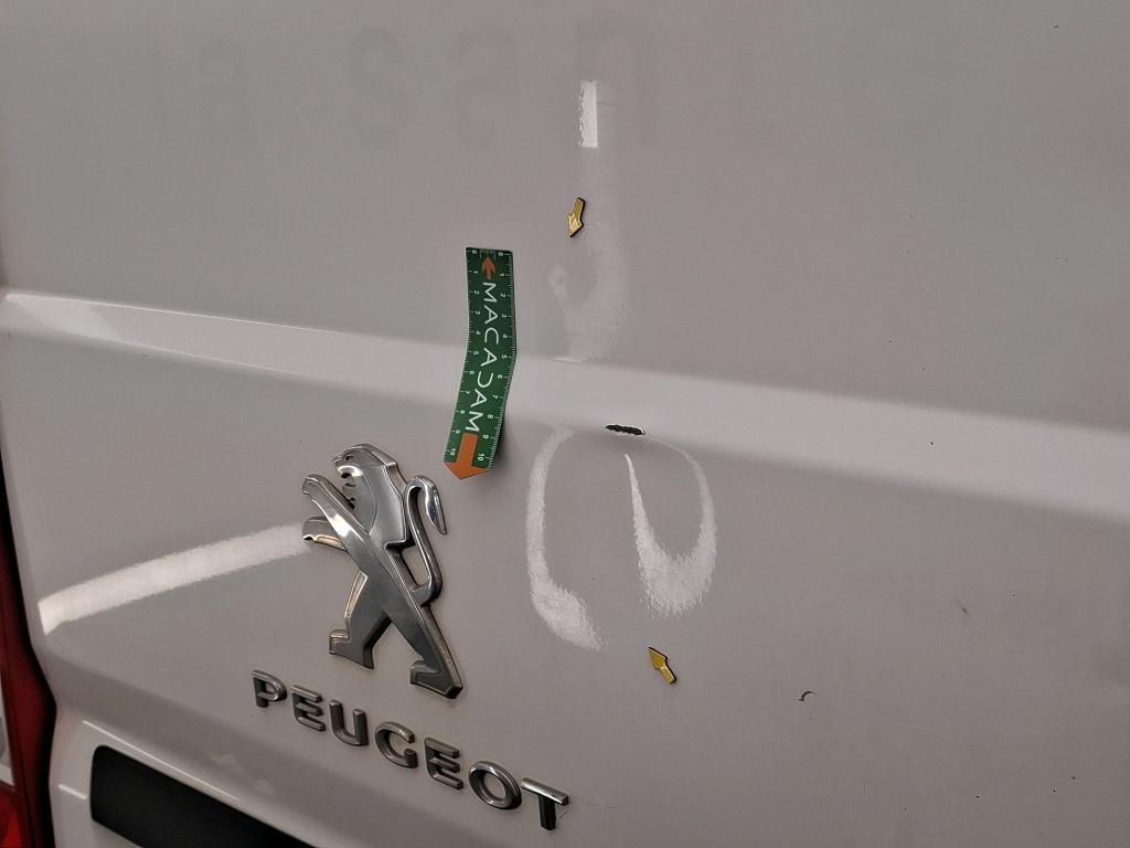 PEUGEOT BOXER FOURGON TOLE 330 L2H2 BLUEHDI 110 PREMIUM PACK 2019