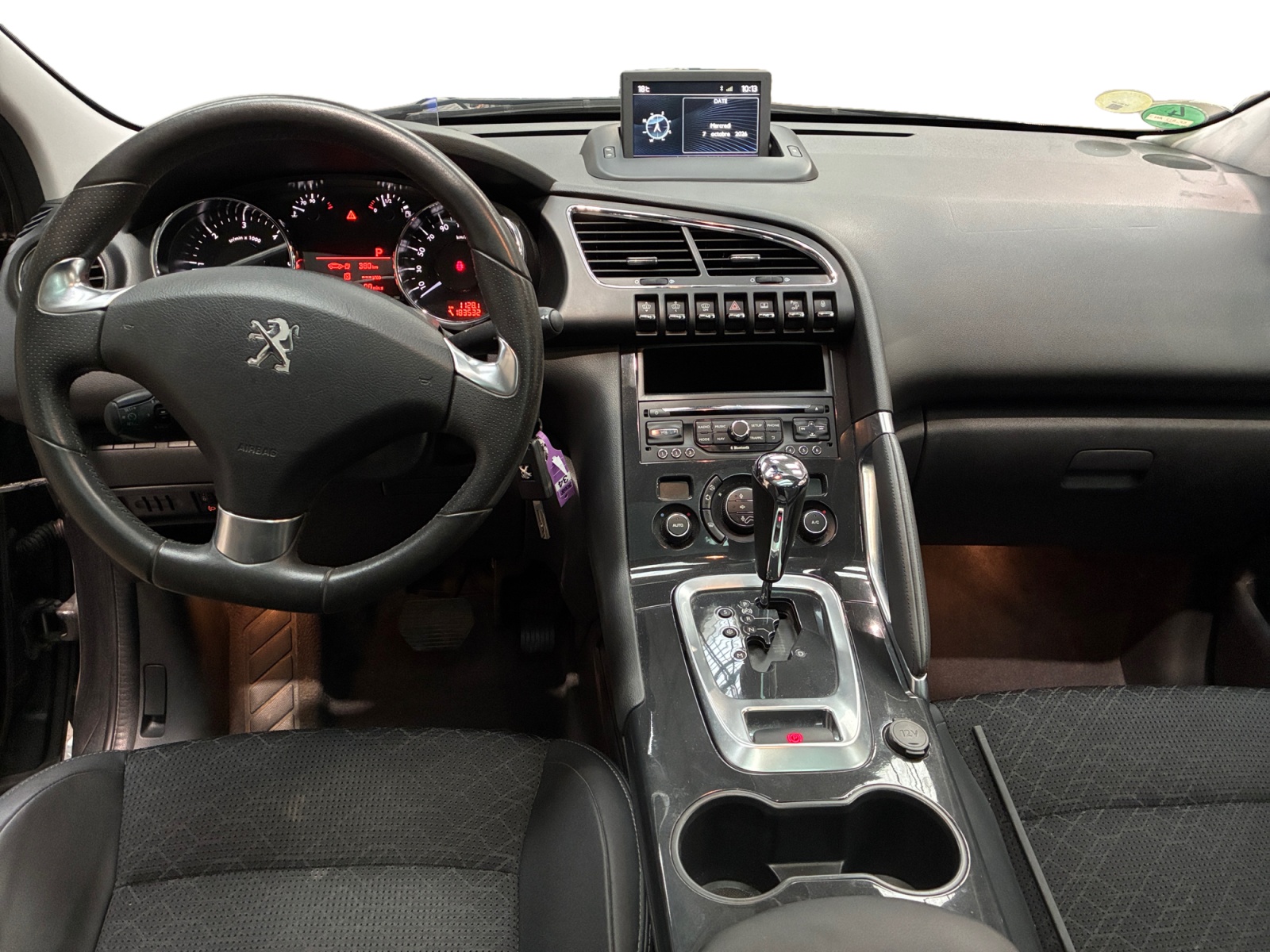 PEUGEOT 3008 1.6 BlueHDi 120ch S&S EAT6 Allure 2016