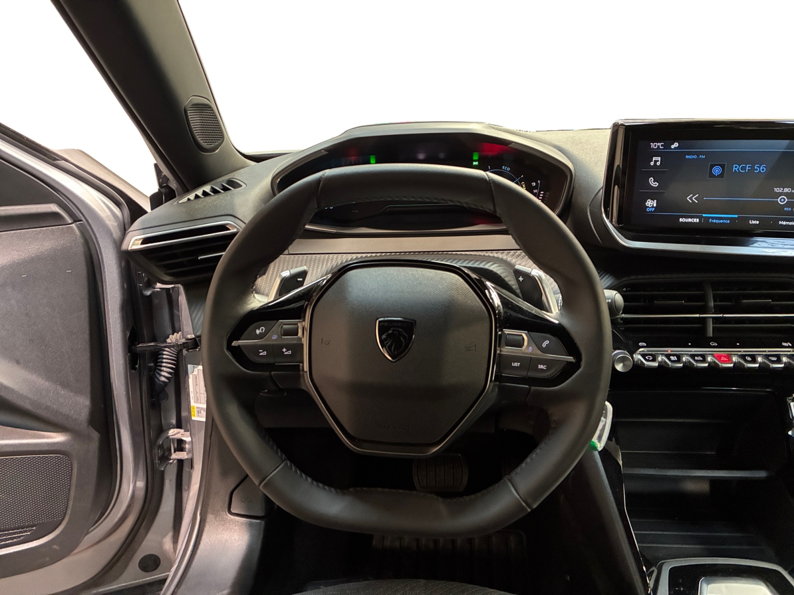 PEUGEOT 2008 Hybrid 145 ch e-DCS6 Style 2025