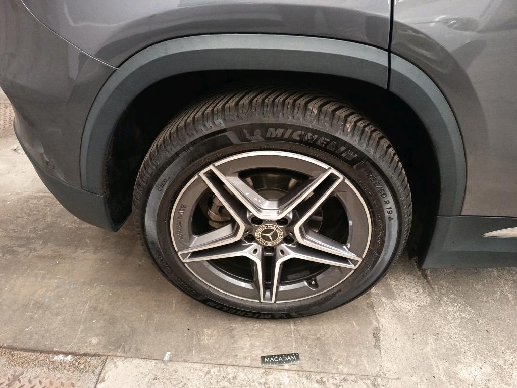 MERCEDES-BENZ GLA 200 d 8G-DCT AMG Line 2021