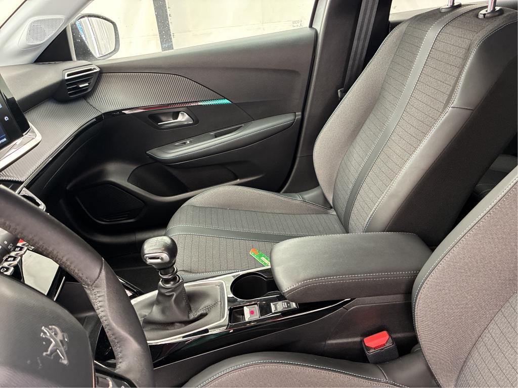 PEUGEOT 208) 208 PureTech 100 S&S BVM6 Allure Pack 2022