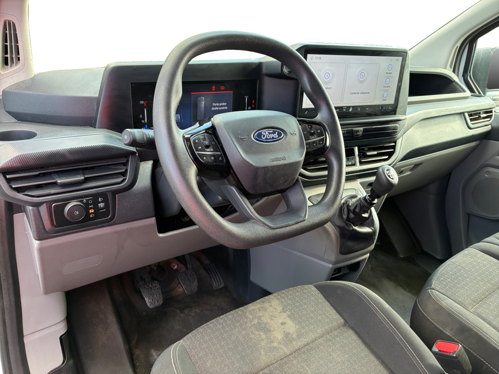 FORD TRANSIT CUSTOM FOURGON 280 L1H1 2.0 ECOBLUE 136 CH TREND 2024