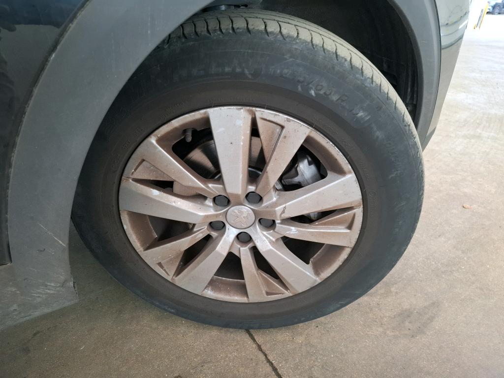 PEUGEOT 3008 PureTech 130ch S&S EAT8 Active Pack 2023