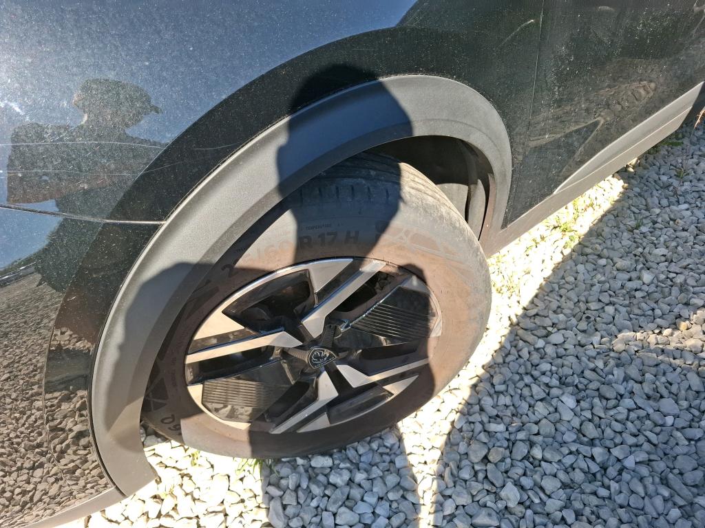 PEUGEOT 2008 PureTech 130 S&S EAT8 Allure 2024