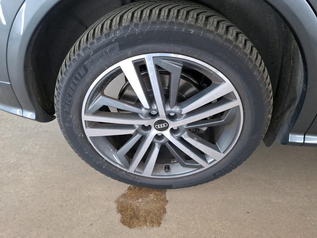 AUDI Q5 55 TFSI e 367 S tronic 7 Quattro line 2021