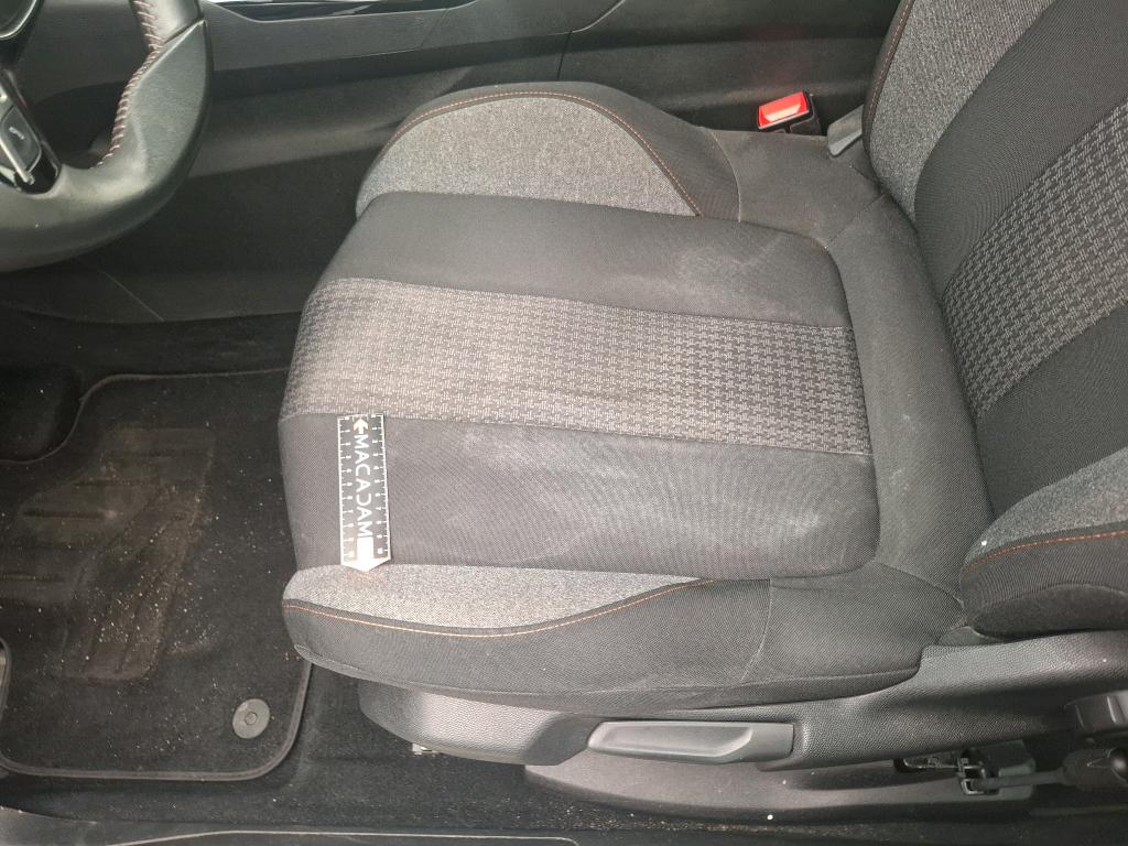 PEUGEOT 5008 BlueHDi 130ch S&S BVM6 Active Pack 2022