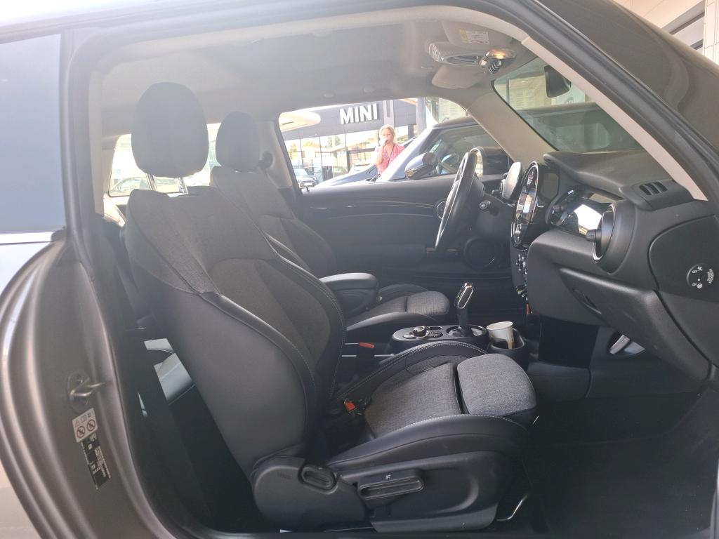 MINI HATCH 3 Portes Cooper SE 184 ch Edition Premium 2023