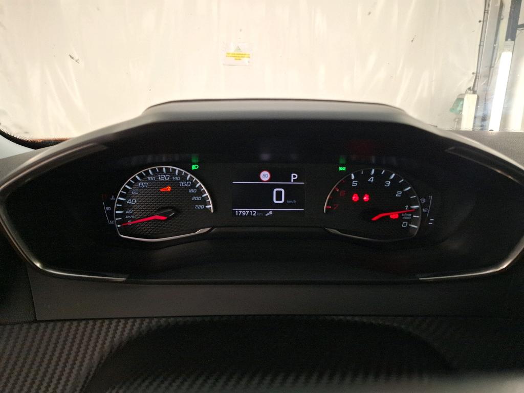 PEUGEOT 2008 BlueHDi 130 S&S EAT8 Allure 2022