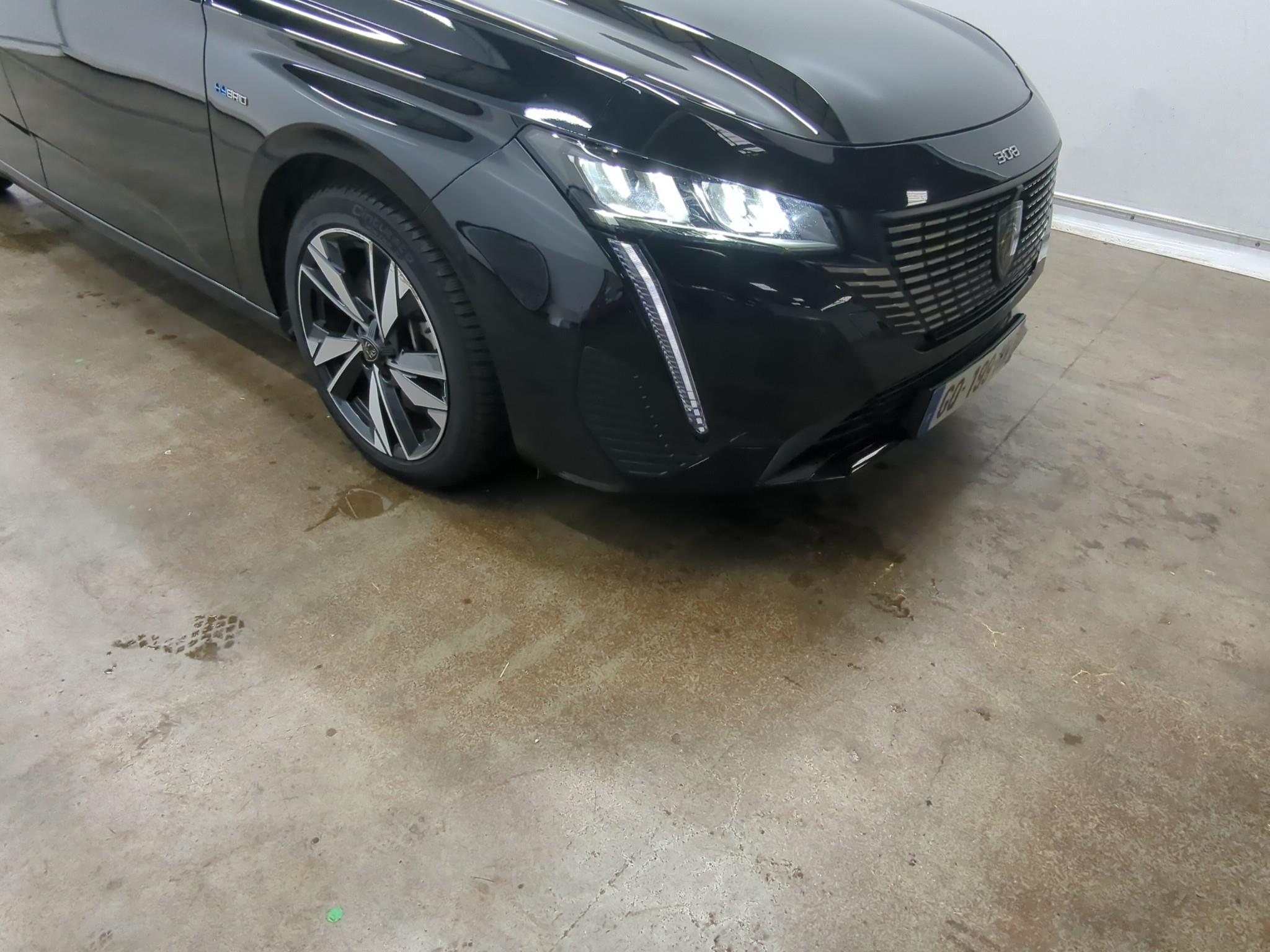 PEUGEOT 308 PHEV 180 e-EAT8 Allure 2023