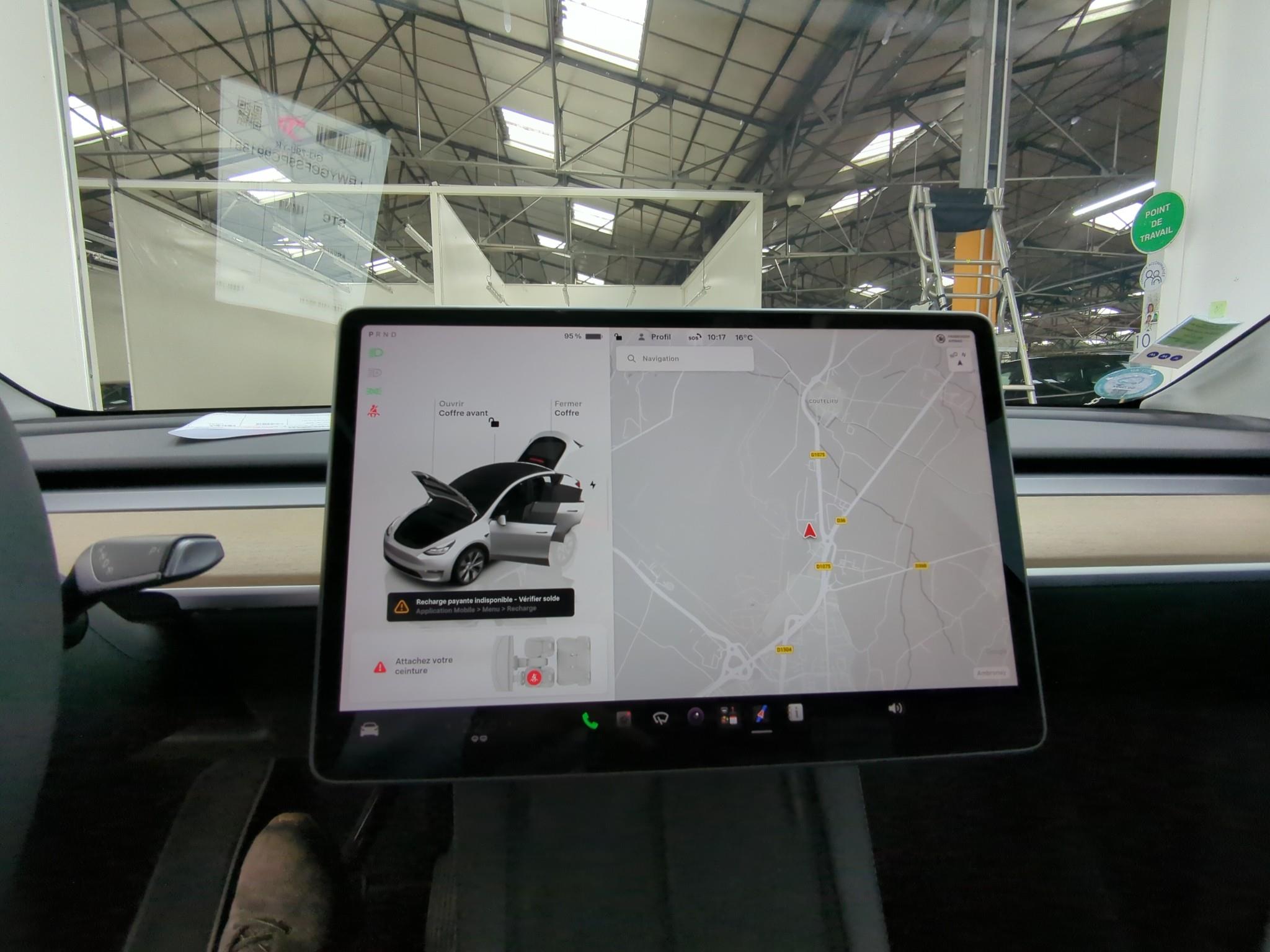 TESLA  2023