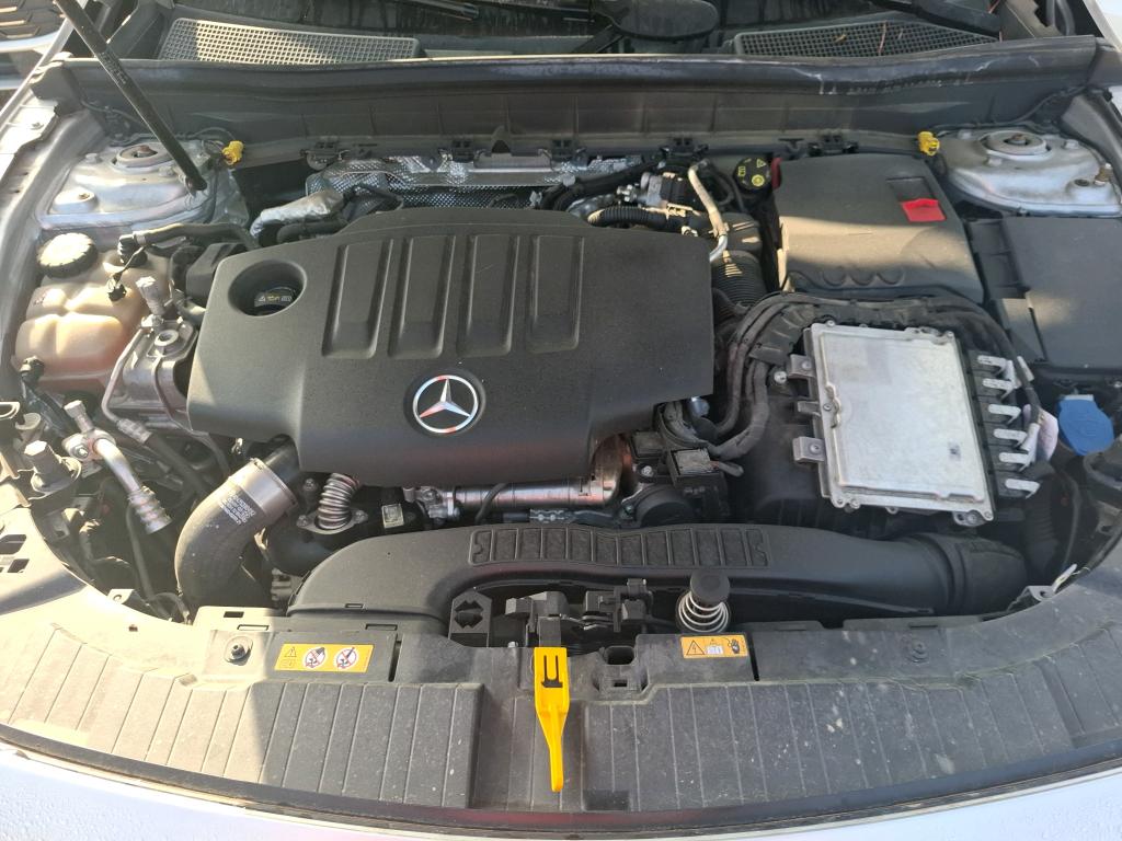 MERCEDES GLB 220 d 8G-DCT 4Matic AMG Line 2021