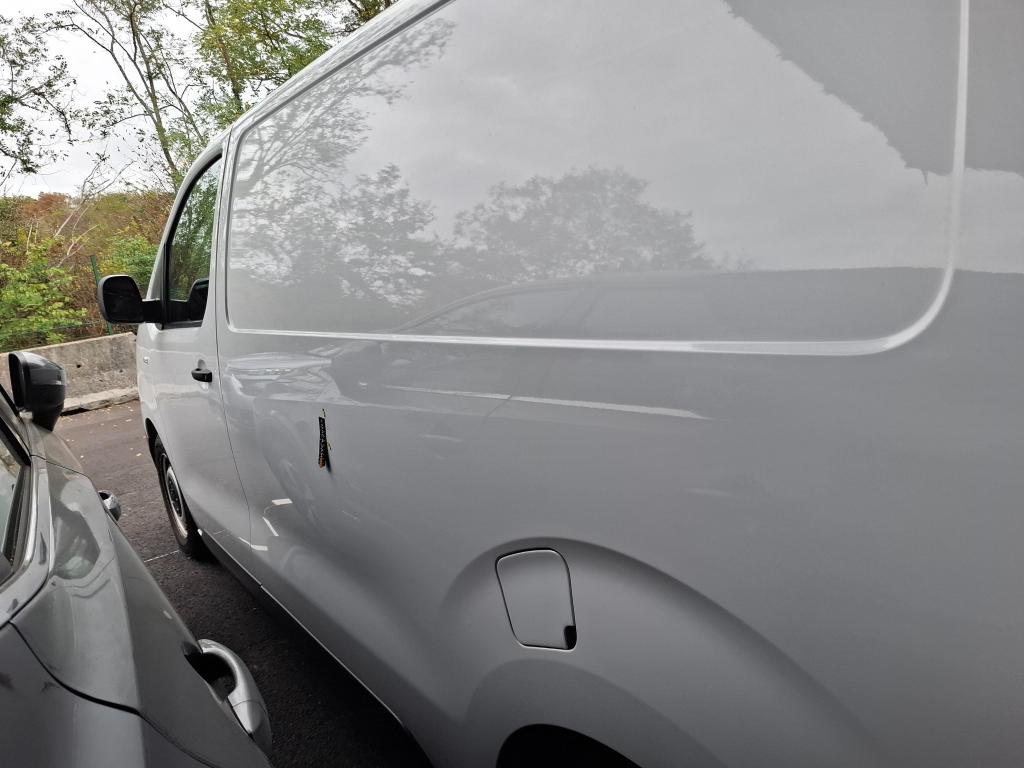 PEUGEOT EXPERT FOURGON FGN TOLE STANDARD BLUEHDI 120 S&S EAT8 PREMIUM 2021
