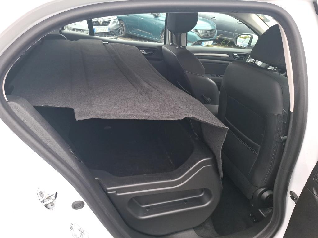 RENAULT MEGANE SOCIETE IV BLUE DCI 115 - 21N AIR NAV 2P 2022