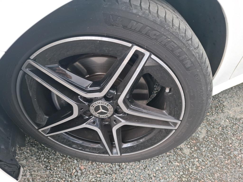 MERCEDES-BENZ CLASSE A 180 d Business Line 2024