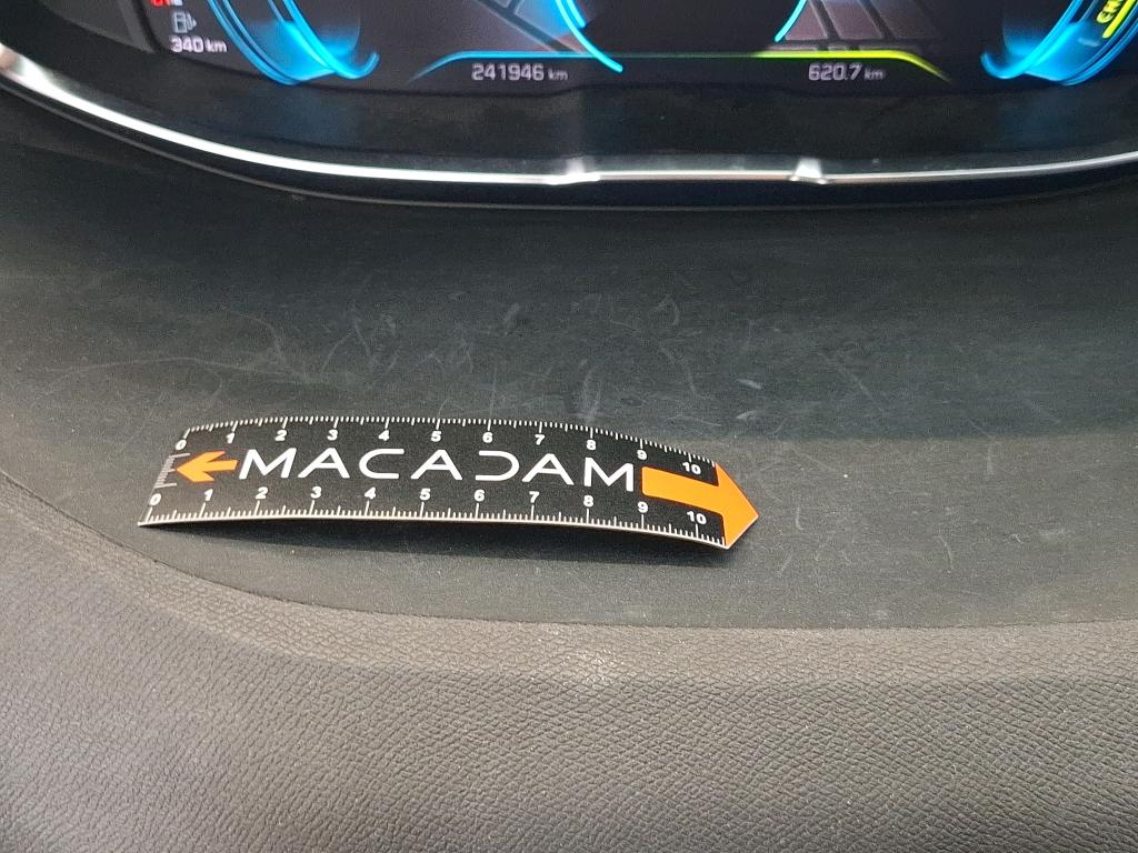 PEUGEOT 3008 Hybrid 225 e-EAT8 GT 2020