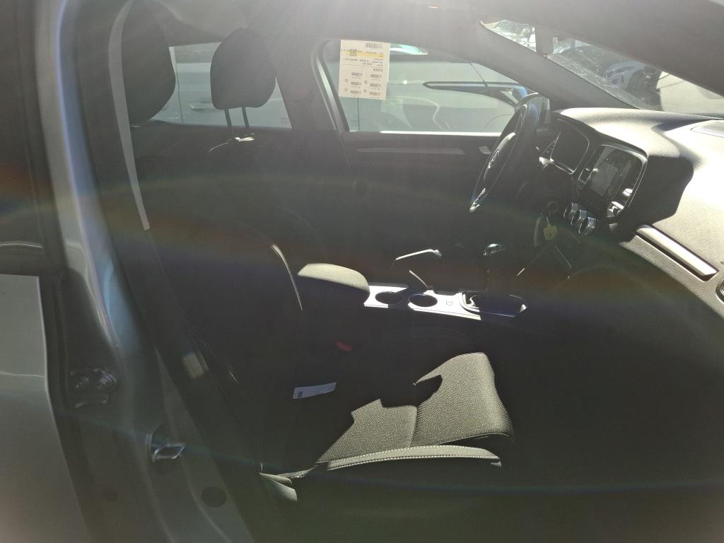 RENAULT MEGANE SOCIETE IV BLUE DCI 115 - 21N AIR NAV 2P 2022