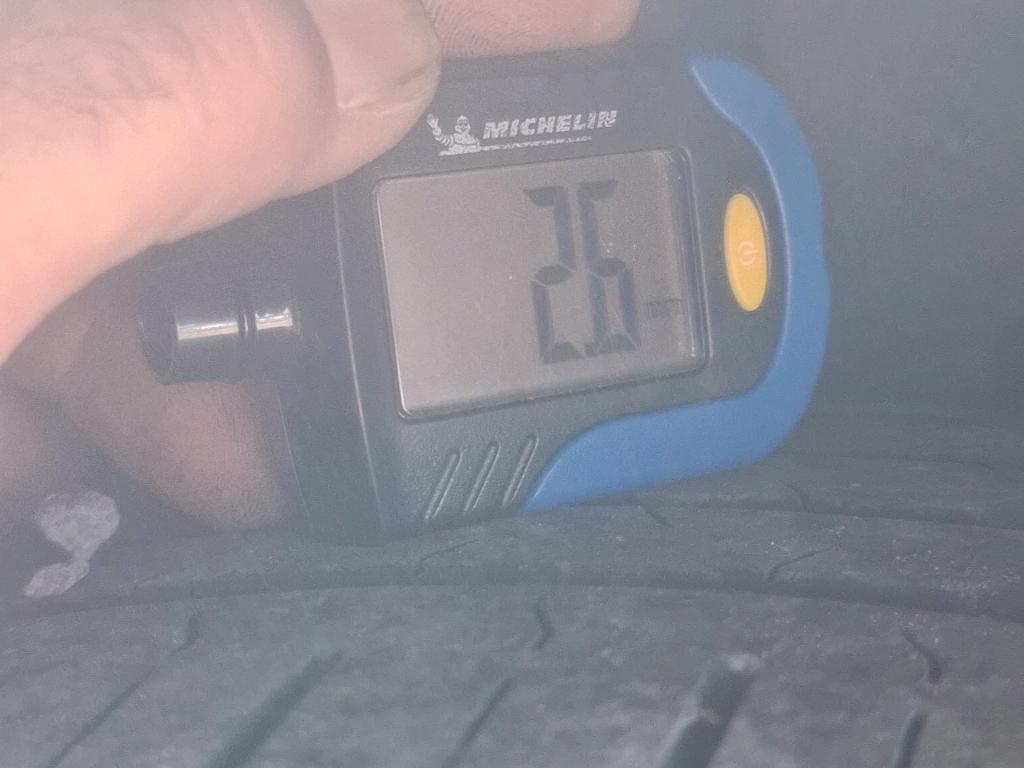 FORD FOCUS 1.0 Flexifuel 125 S&S mHEV Powershift Titanium X Business 2024