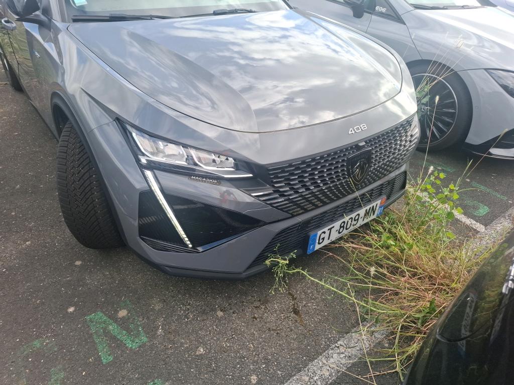 PEUGEOT 408 PHEV 180 e-EAT8 Allure 2024