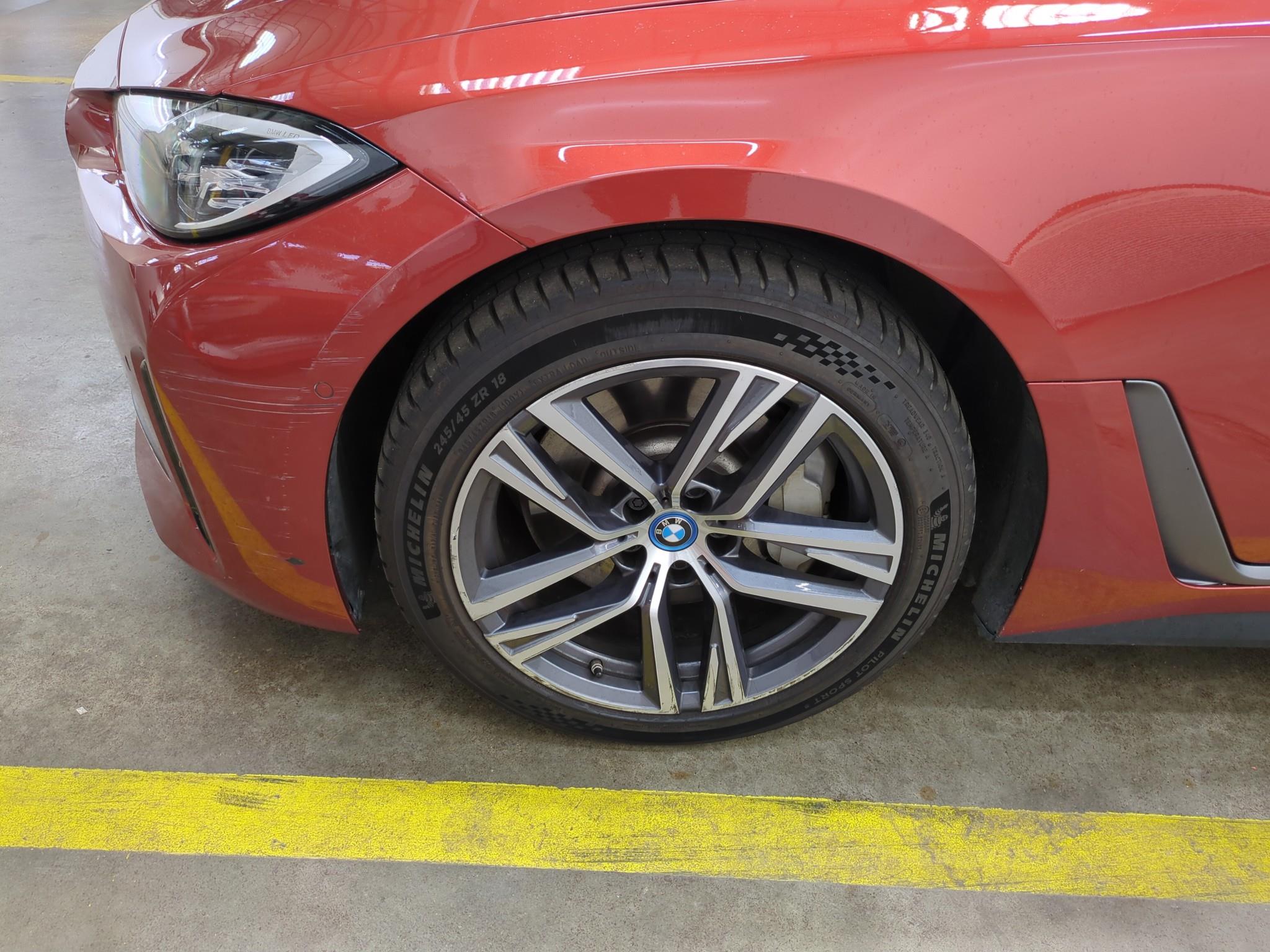 BMW i4 G26 eDrive40 340 ch BVA Business Design 2023