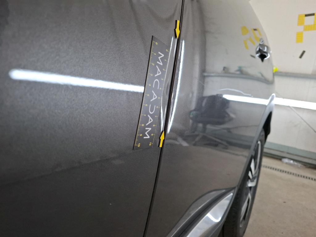 PEUGEOT 3008 Hybrid 225 e-EAT8 Roadtrip 2022