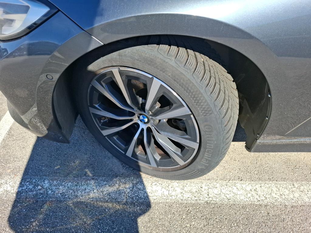 BMW SERIE 3 TOURING G21 318d 150 ch BVA8 Lounge 2022