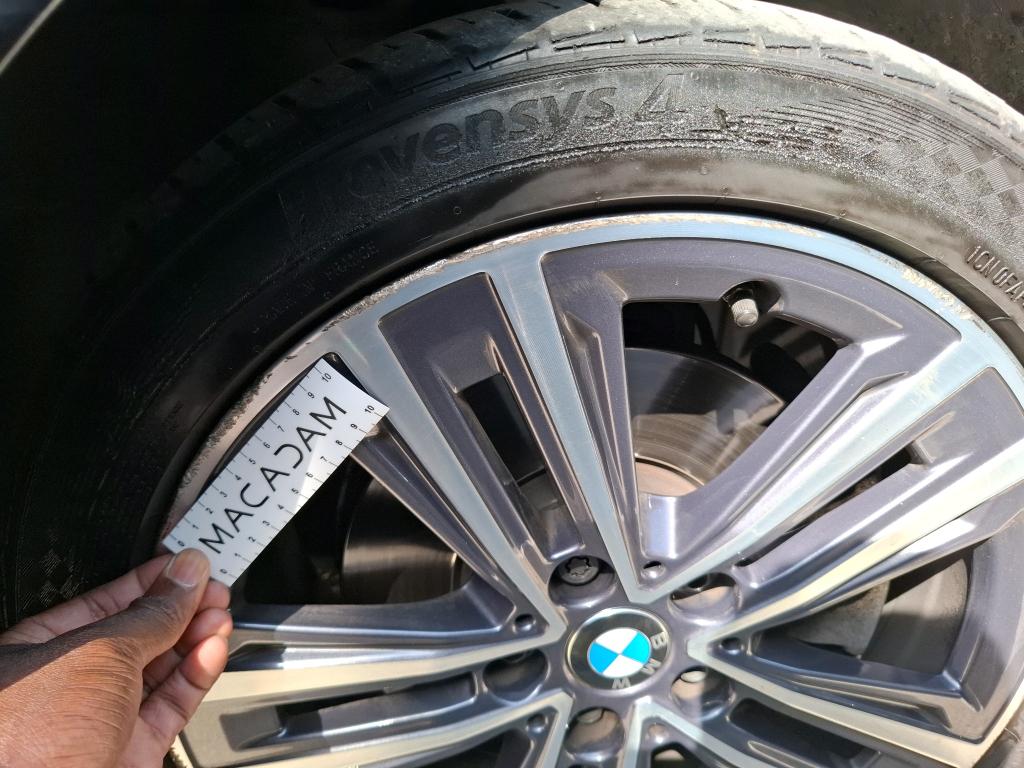 BMW SERIE 1 F40 116d 116 ch DKG7 Business Design 2022