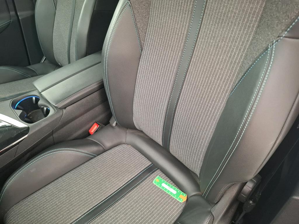 PEUGEOT 3008 BlueHDi 130ch S&S EAT8 Allure Pack 2021