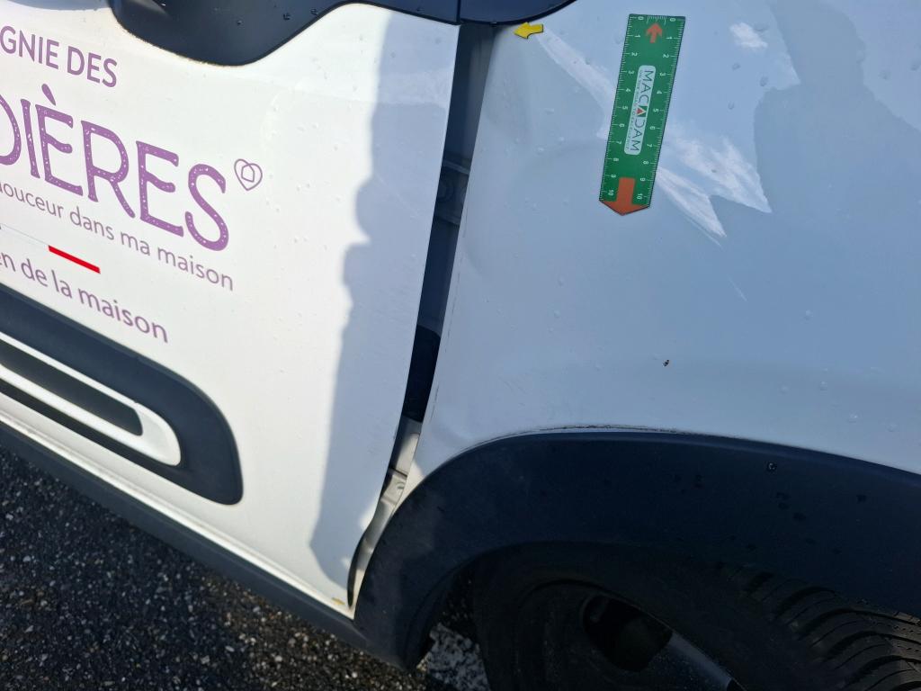 CITROEN C3 PureTech 83 BVM5 Plus 2024