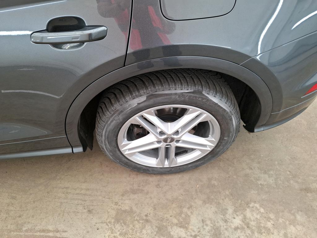 AUDI Q5 55 TFSI e 367 S tronic 7 Quattro line 2020