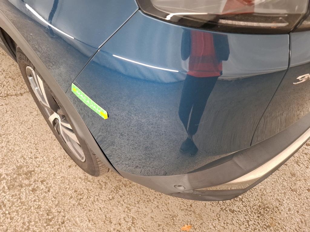 PEUGEOT 3008 Hybrid 225 e-EAT8 Allure Pack 2021
