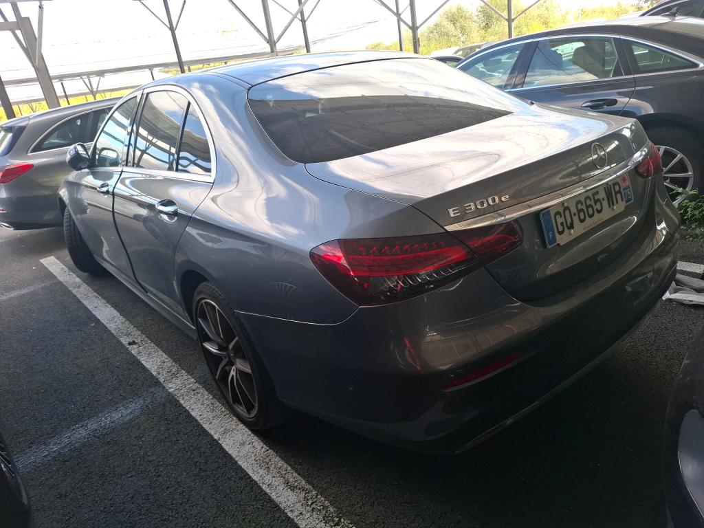 MERCEDES CLASSE E 300 9G-Tronic AMG Line 2023