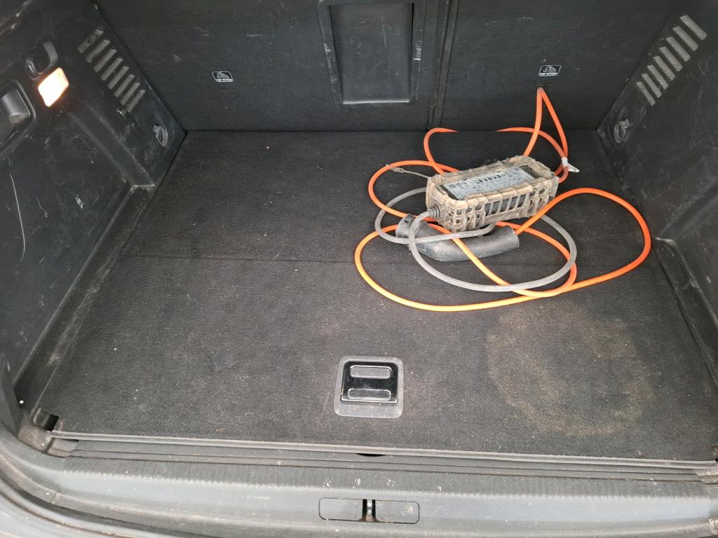 PEUGEOT 3008 Hybrid 225 e-EAT8 Allure Pack 2023