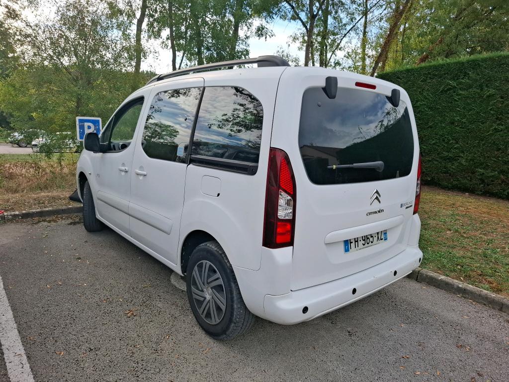 CITROEN BERLINGO E-BERLINGO MULTISPACE Taille M Feel Nav Blanc Banquise 2019