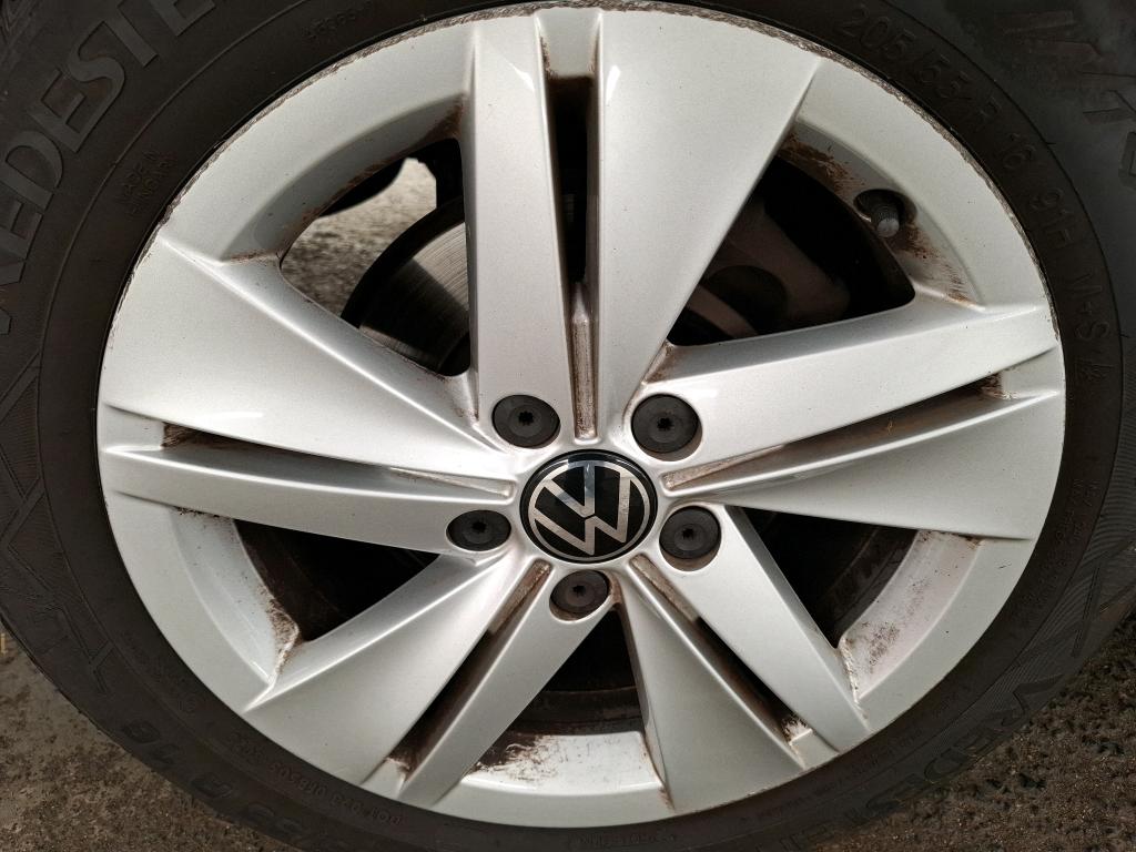 VOLKSWAGEN GOLF SW 1.5 eTSI OPF 130 DSG7 Life Plus 2023