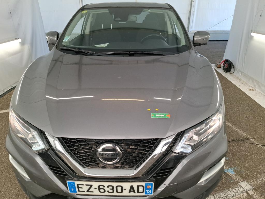 NISSAN  2018
