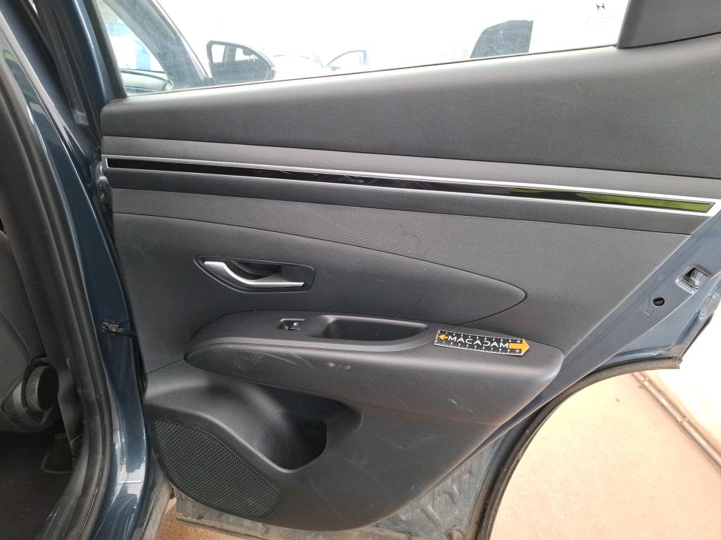 HYUNDAI TUCSON 1.6 T-GDI 230 Hybrid BVA6 Business 2023